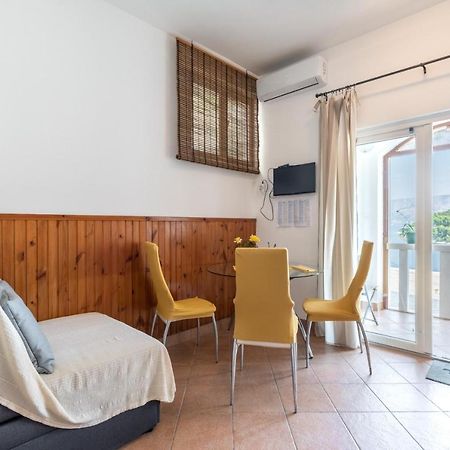 פוצ'ישצ'ה Apartments Darija מראה חיצוני תמונה